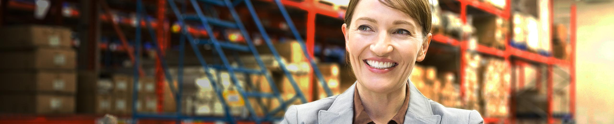 Unternehmerin findet online Förderungen und ist erfreut